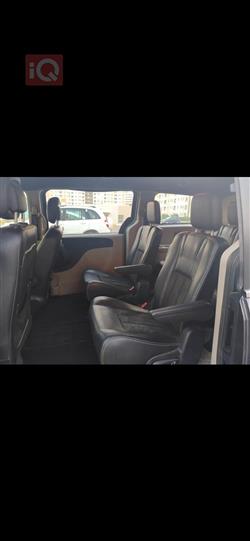 دودج جراند كارافان